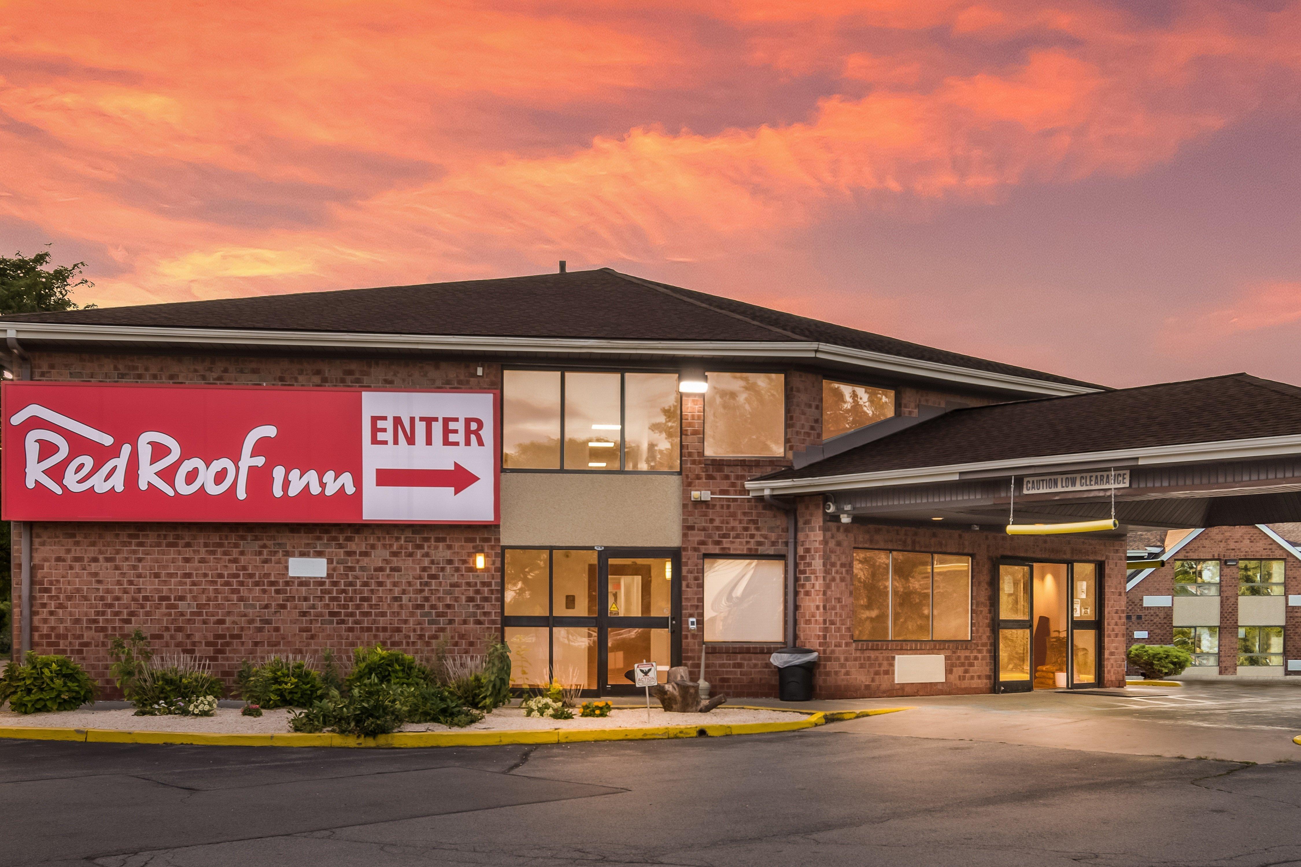 Red Roof Inn Rochester - Airport Zewnętrze zdjęcie