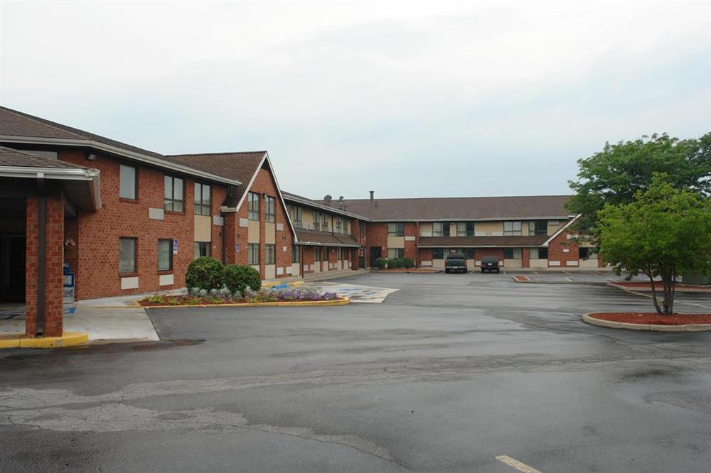 Red Roof Inn Rochester - Airport Zewnętrze zdjęcie
